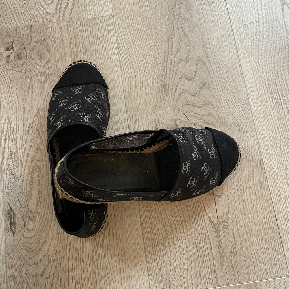 Chanel Black Mesh CC Logo Espadrilles Sz. EU 38 - Picture 9 of 9